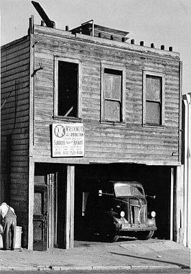 Izzy Gomez's 1930s